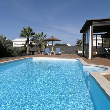 Villa La Carabela 35 *