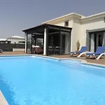 Villa La Carabela 35 Playa Blanca